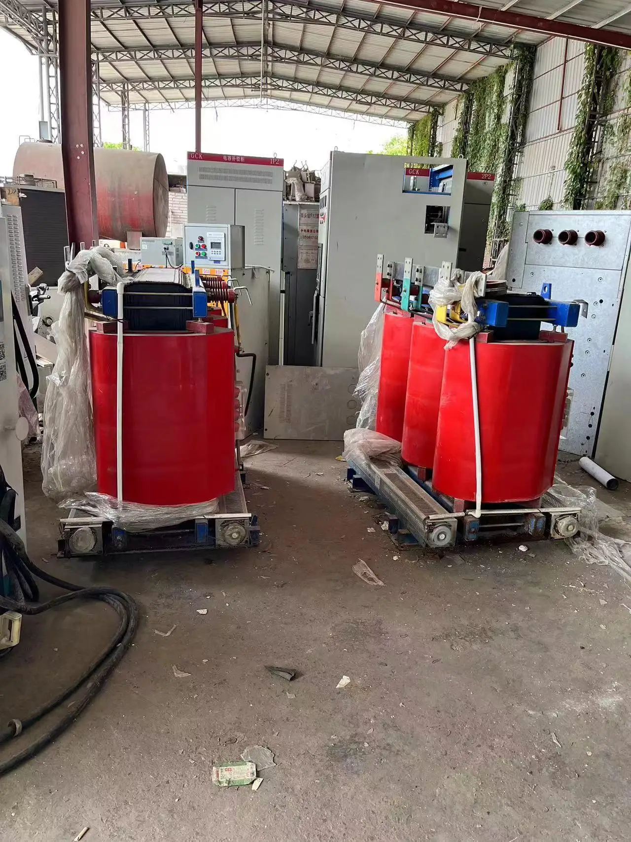 廣州二手變壓器回收選深圳市鑫進(jìn)發(fā)再生資源回收有限公司，專(zhuān)業(yè)回收舊/廢舊變壓器，服務(wù)高效價(jià)格透明